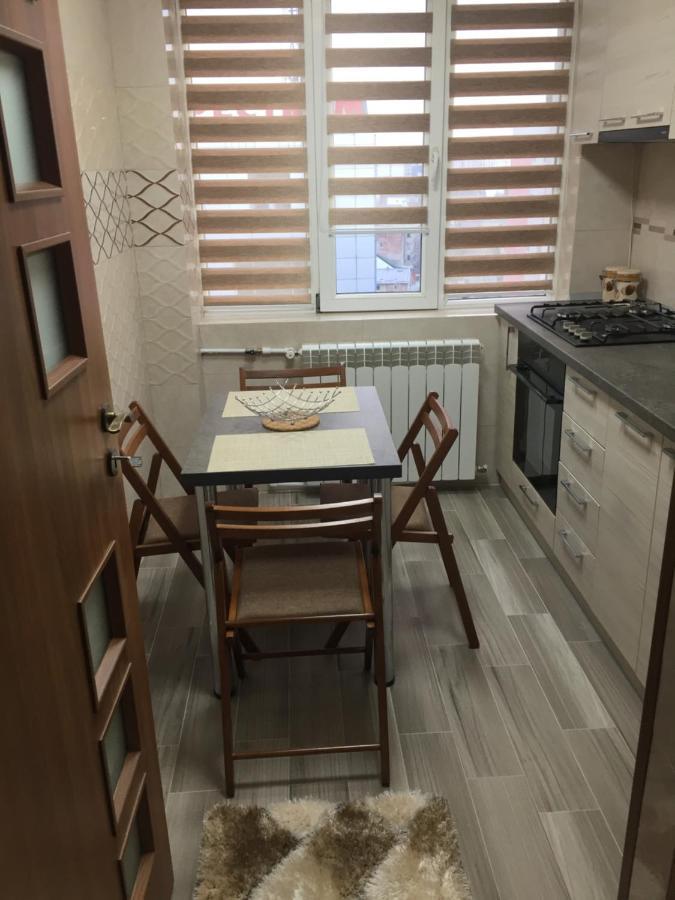 Roby Apartament Bukarest Exteriör bild