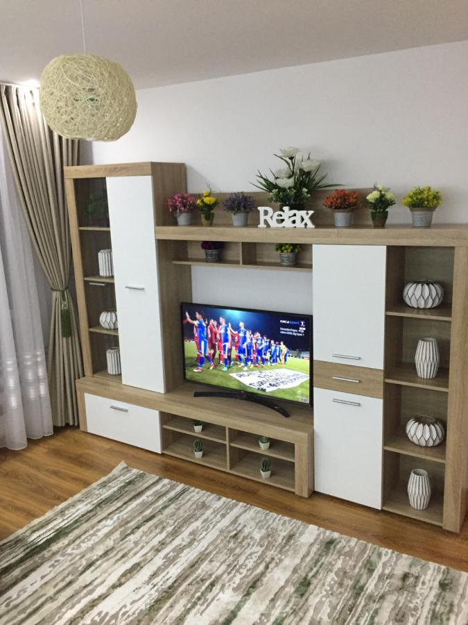 Roby Apartament Bukarest Exteriör bild