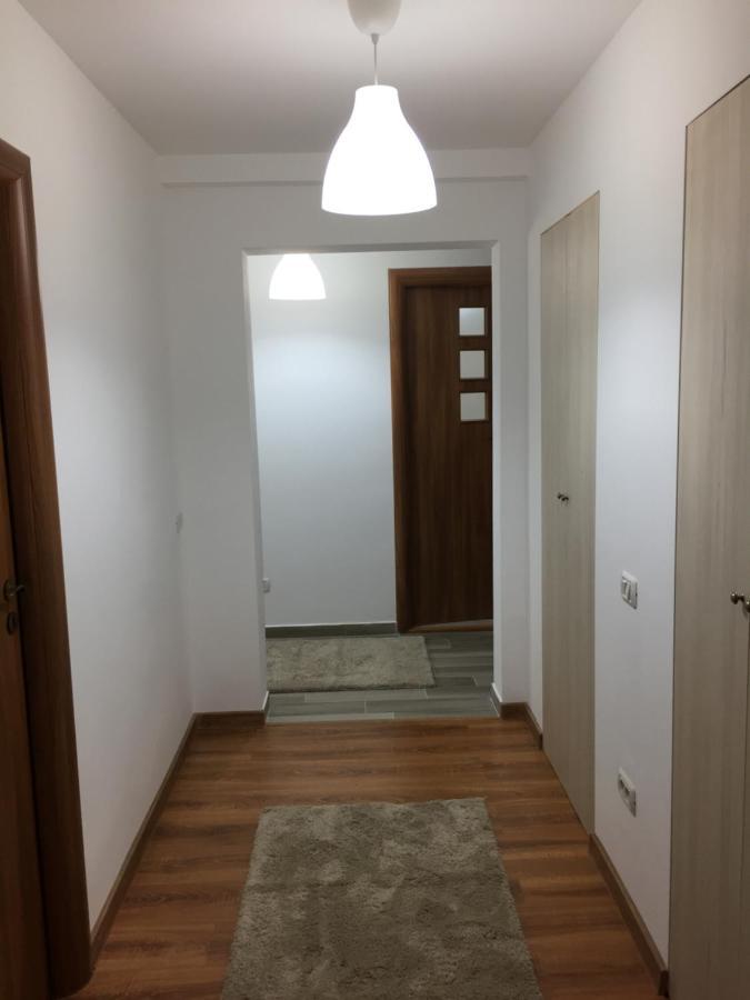 Roby Apartament Bukarest Exteriör bild