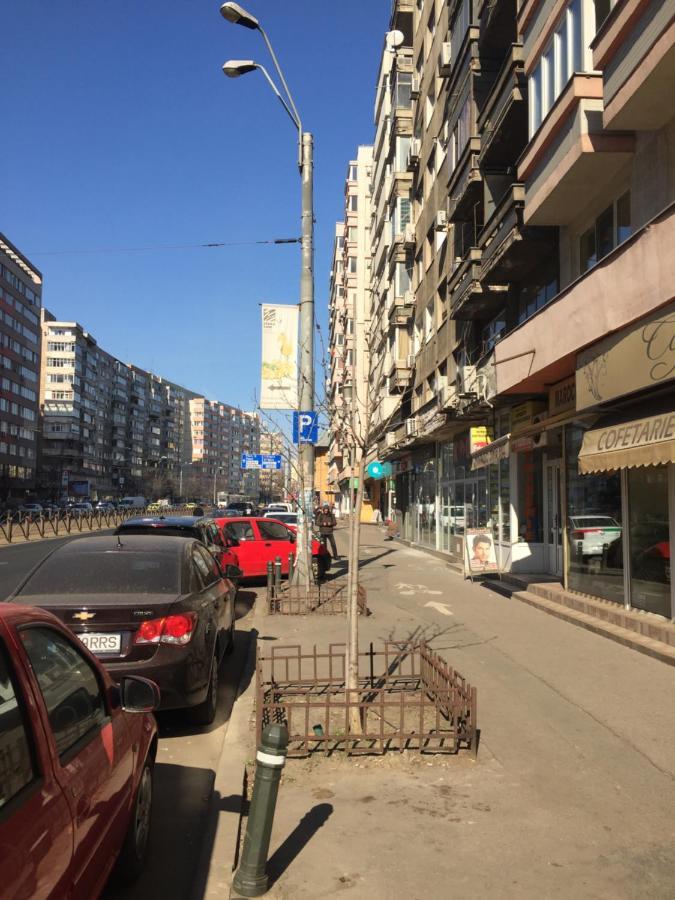 Roby Apartament Bukarest Exteriör bild